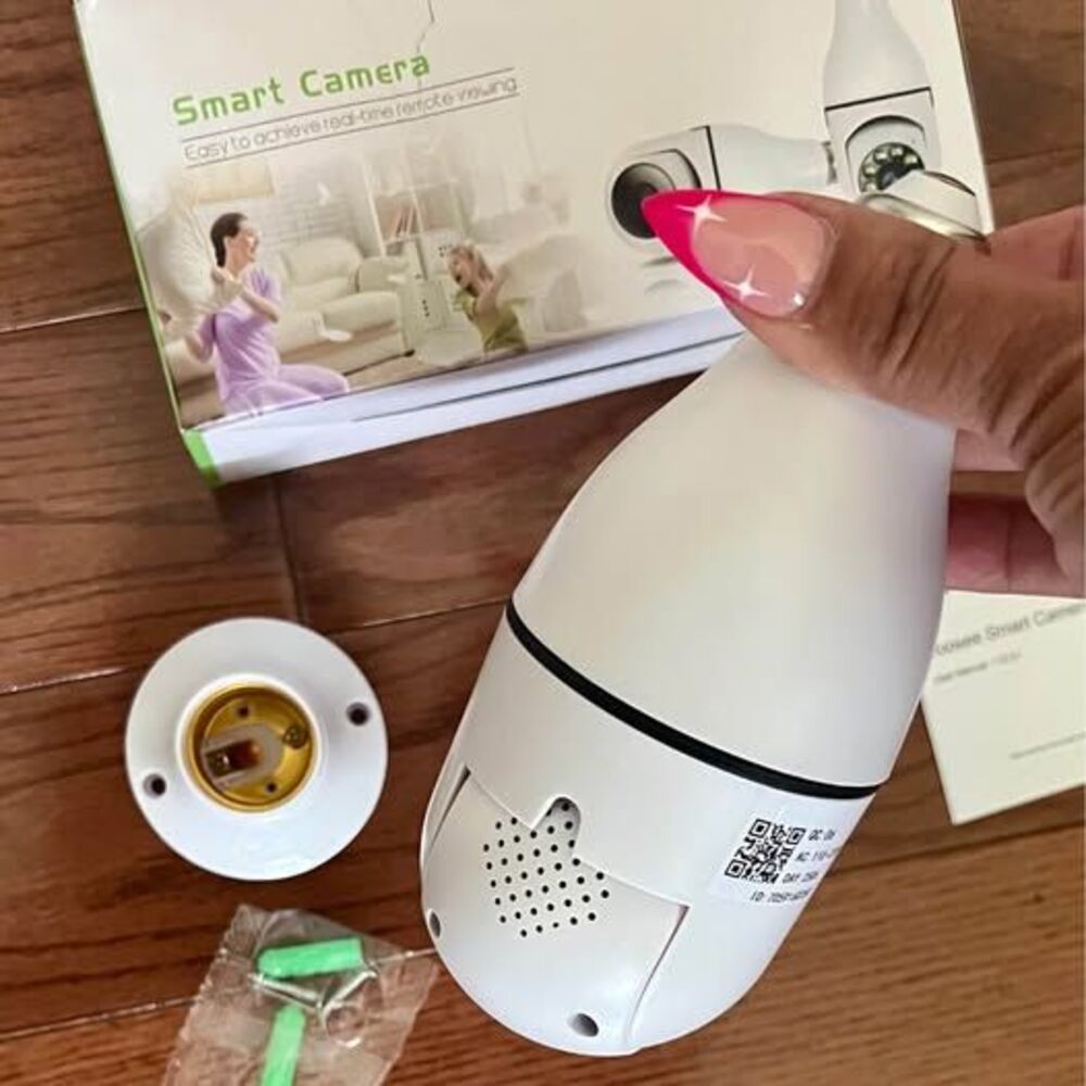 Yoosee Smart Camera Light Bulb - Picture 4 of 7